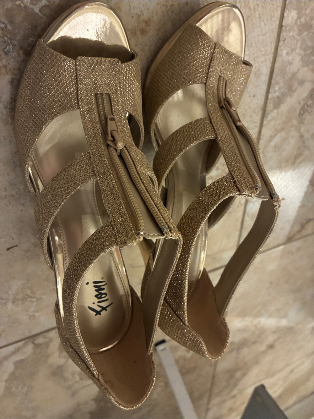 FIONI Clothing Gold Glitter T-Strap Sandals with Front Zipper